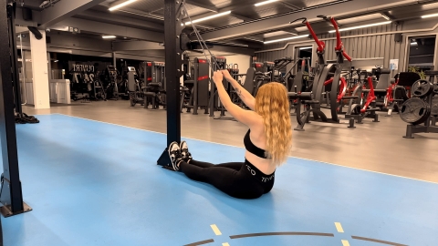 Image Banded Lat Pulldown